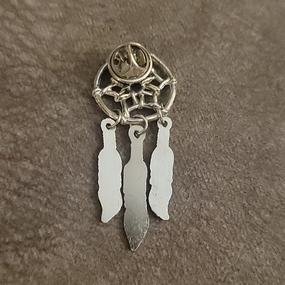 3/$30 VTG Dream Catcher Lapel Hat Pin